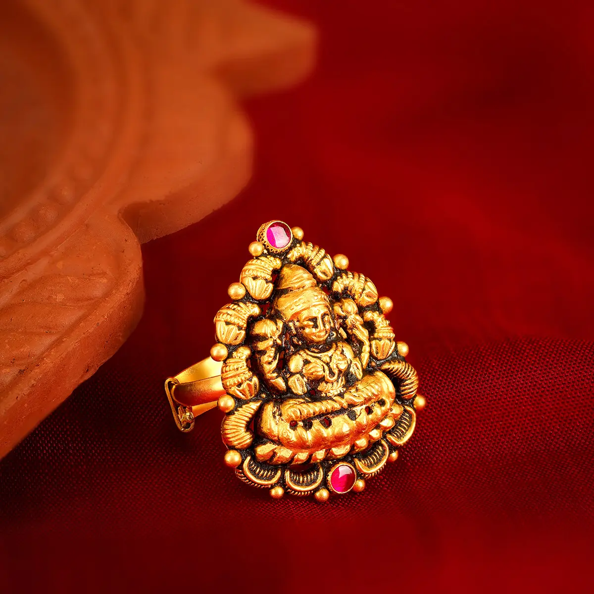 Goddess Amrita Kundan Ring
